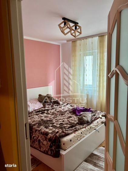 Apartament cu 3 camere decomandat, mobilat în Iosefin