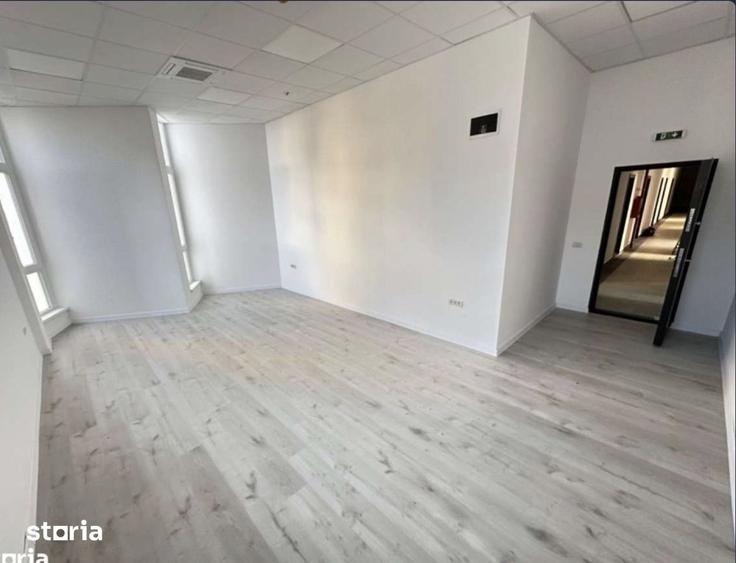 Spațiu comercial, de 20 mp, în Central