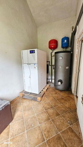 Casă cu 5 camere cu Canalizare în Sânpetru