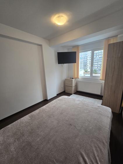 Apartament cu 2 camere decomandat în Mihai Bravu