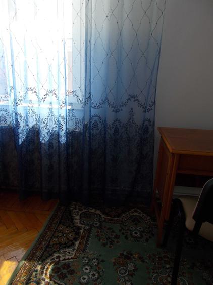 Apartament cu 3 camere decomandat în Ultracentral