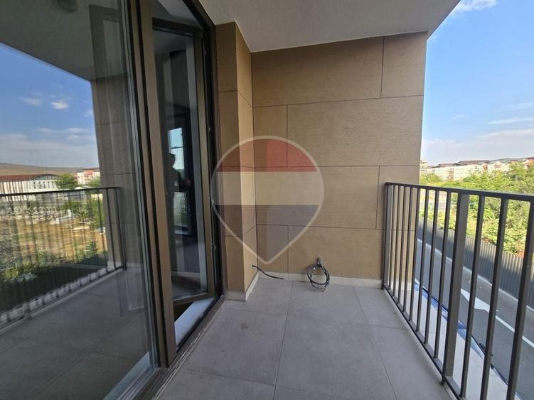 Apartament cu 2 camere semidecomandat în Florești