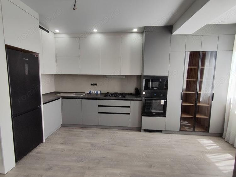 Apartament cu 2 camere decomandat în Doamna Ghica