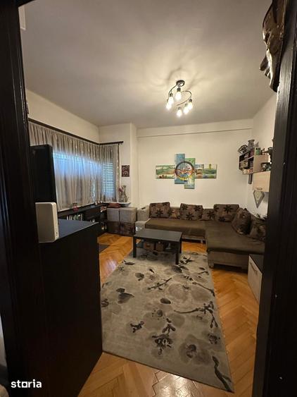 Apartament cu 2 camere semidecomandat în Eminescu