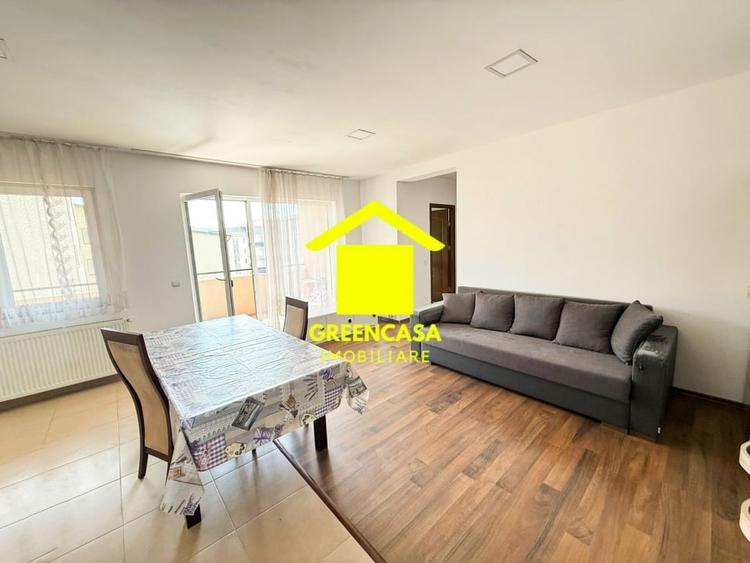 Apartament cu 3 camere semidecomandat, mobilat în Florești — fotografia 3