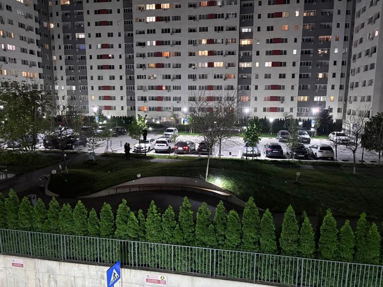 Apartament cu 2 camere decomandat în Militari