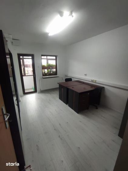 Spațiu comercial, de 200 mp, în 1 Mai