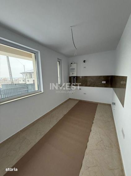 Casă cu 4 camere în Albești