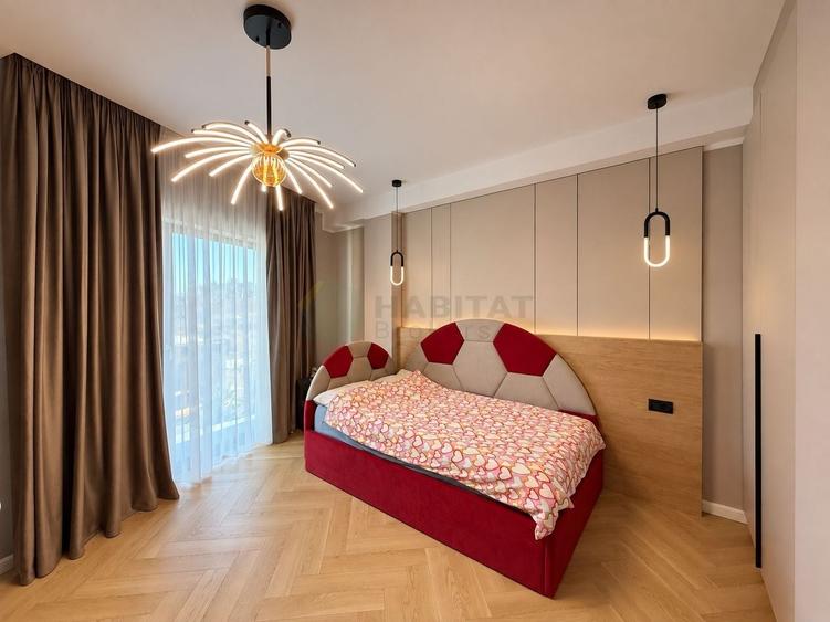 Casă individuală cu 4 camere cu Piscina în Tunari