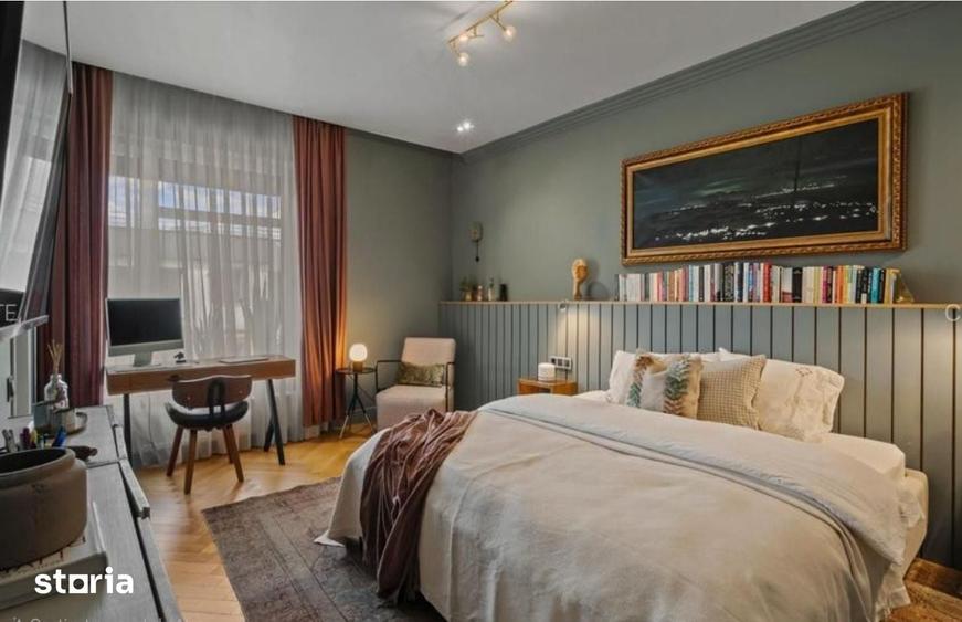 Apartament cu 5 camere în Pipera