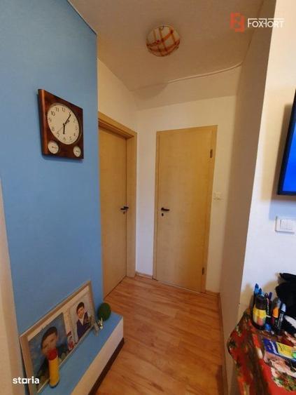 Apartament cu 2 camere semidecomandat, mobilat în Steaua