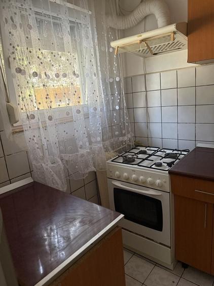 Garsonieră decomandată în Micălaca