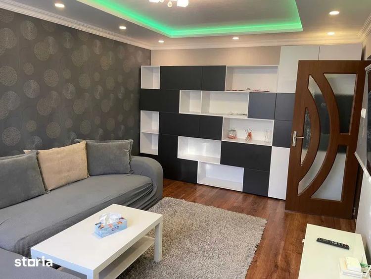 Apartament cu 3 camere decomandat, mobilat în Drumul Taberei