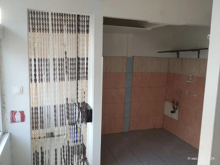 Spațiu comercial, de 33 mp, în Ștefan cel Mare