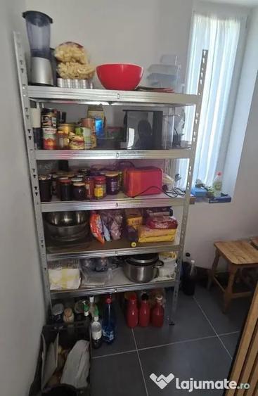 Casă cu 4 camere cu Teren 497 Mp în Central