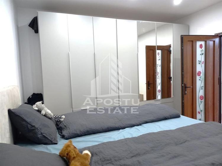 Casă cu 5 camere cu Teren 1937 Mp în Șimand