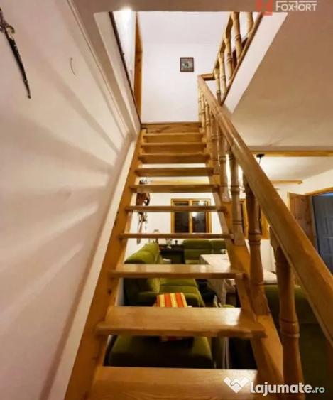 Casă cu 5 camere cu Teren 400 Mp în Râu de Mori