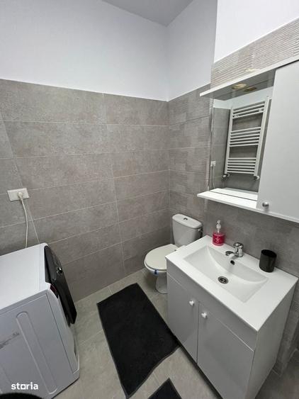 Apartament cu 2 camere decomandat în Exterior Vest