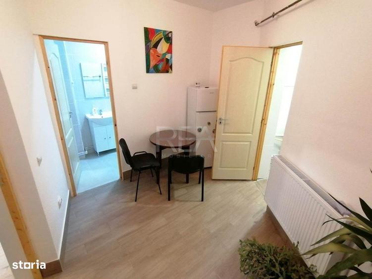 Apartament cu 8 camere decomandat, mobilat în Moșilor