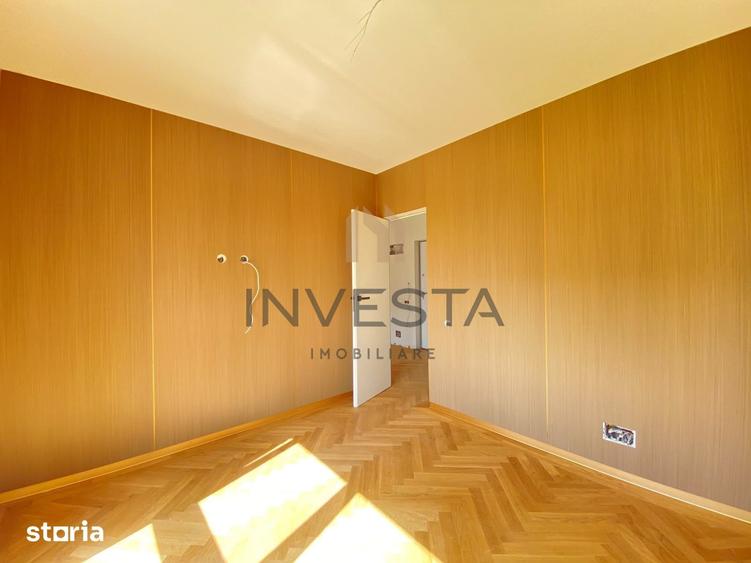 Apartament cu 3 camere semidecomandat în Între Lacuri