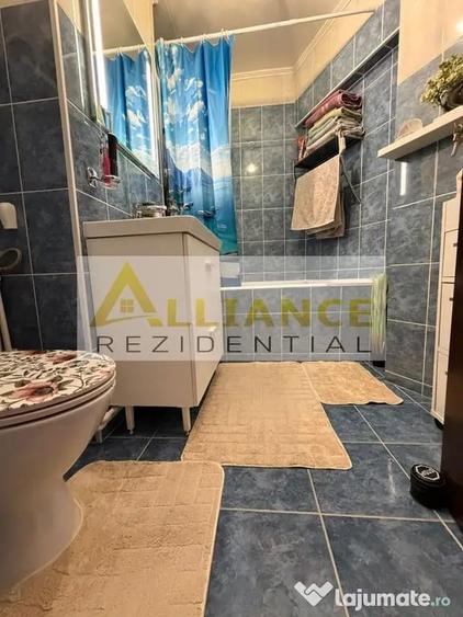 Apartament cu 4 camere decomandat în Exterior Vest