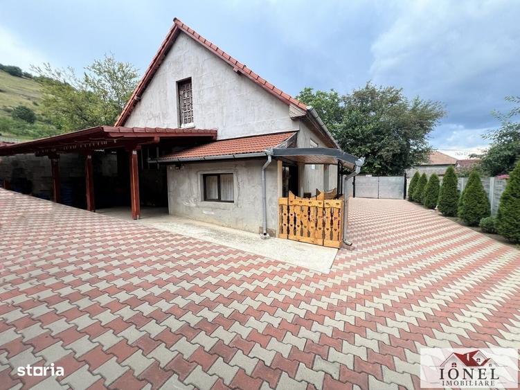 Casă cu 4 camere cu Teren 435 Mp în Vințu de Jos