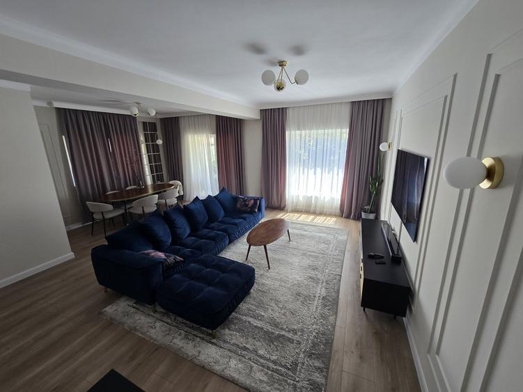 Duplex cu 4 camere cu Canalizare în Dumbrăvița