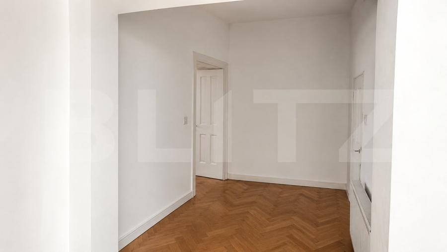 Spațiu comercial, de 400 mp, în Central
