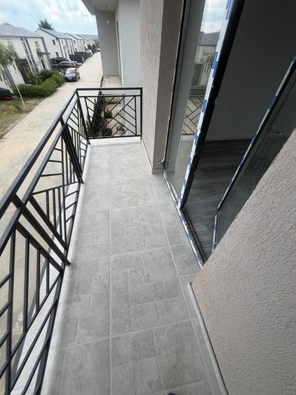 Casă individuală cu 4 camere cu Canalizare în Central