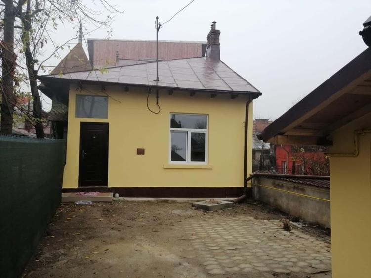 Casă cu 2 camere în Central
