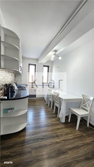 Apartament cu 3 camere, mobilat în Gruia