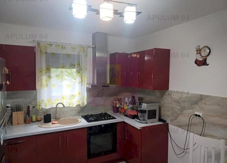 Casă cu 2 camere cu Teren 420 Mp în Săbăreni