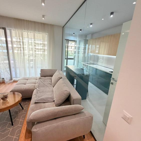 Apartament cu 2 camere decomandat în Aviației