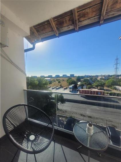 Apartament cu 2 camere decomandat, mobilat în Agigea
