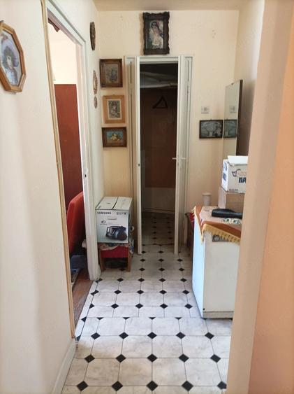 Apartament cu 2 camere decomandat în Decebal