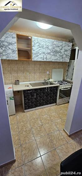 Apartament cu 4 camere semidecomandat în Micro II