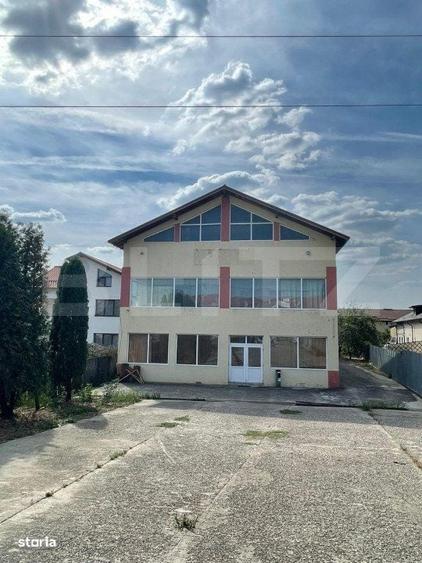 Spațiu comercial, de 1,650 mp, în Valea