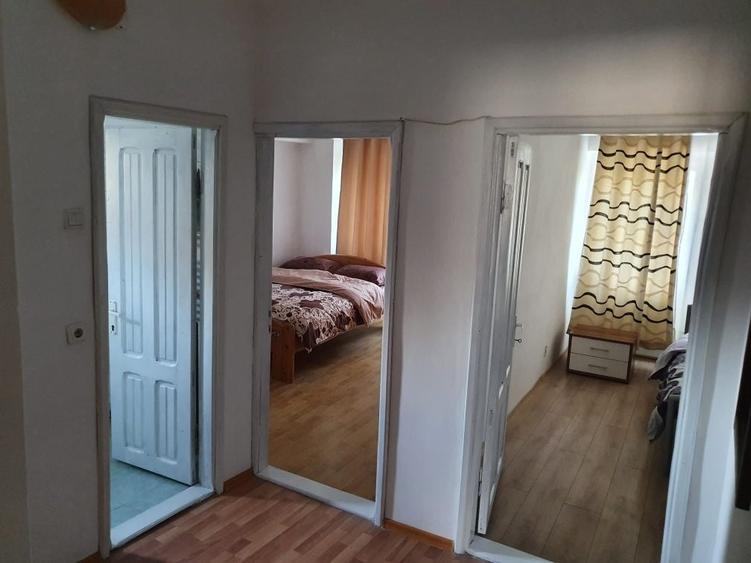 Apartament cu 3 camere decomandat în Ultracentral