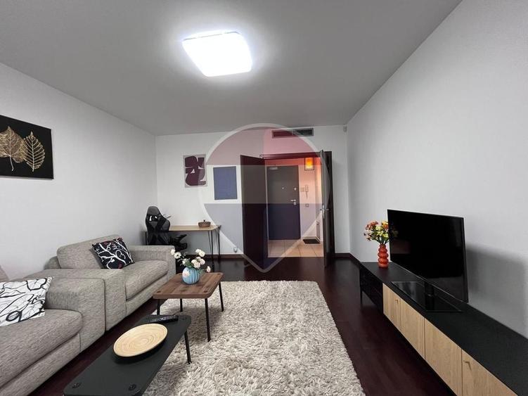 Apartament cu 2 camere decomandat, mobilat în Splaiul Unirii