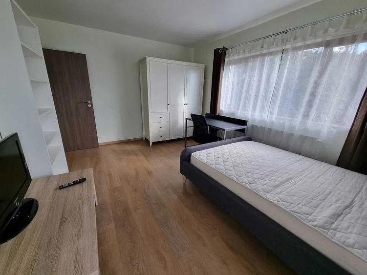 Apartament cu 2 camere decomandat, mobilat în Hașdeu
