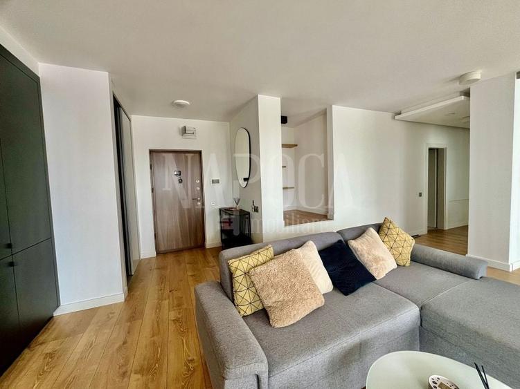 Apartament cu 4 camere semidecomandat, mobilat în Gheorgheni