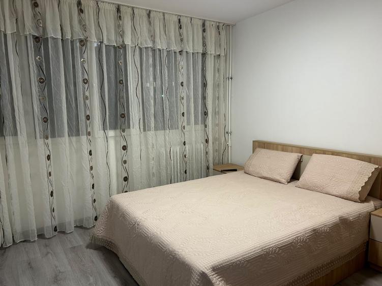 Apartament cu 2 camere decomandat, mobilat în Giurgiului