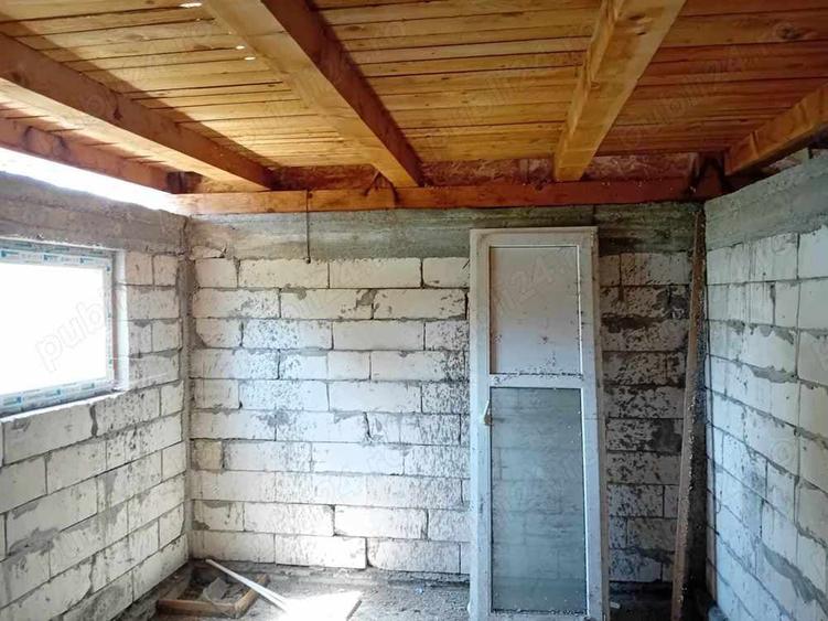 Casă cu Teren 152 Mp în Central