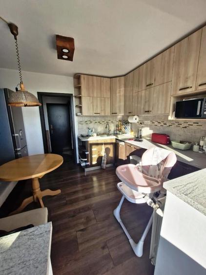Apartament cu 2 camere semidecomandat în Titan