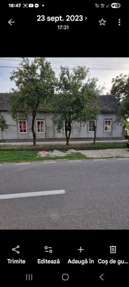 Casă cu 3 camere în Central