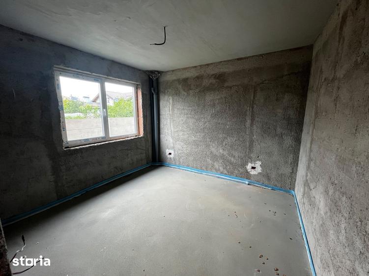 Casă cu 5 camere cu Teren 400 Mp în Dragomirești-Vale