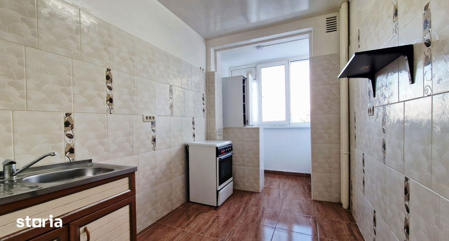 Apartament cu 3 camere decomandat în Floreasca
