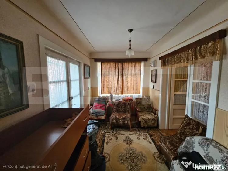 Casă cu 4 camere cu Teren 400 Mp în Central