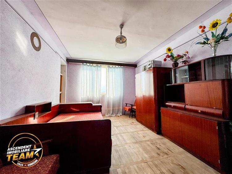 Apartament cu 2 camere decomandat, mobilat în Leț