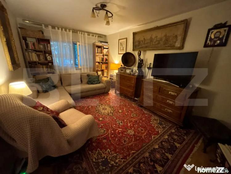 Apartament cu 2 camere semidecomandat în Cantacuzino